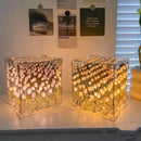Luminária Cubo de Tulipas 3D LED com Efeito Infinito